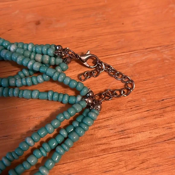 Turquoise Beaded Necklace - Picture 8 of 10